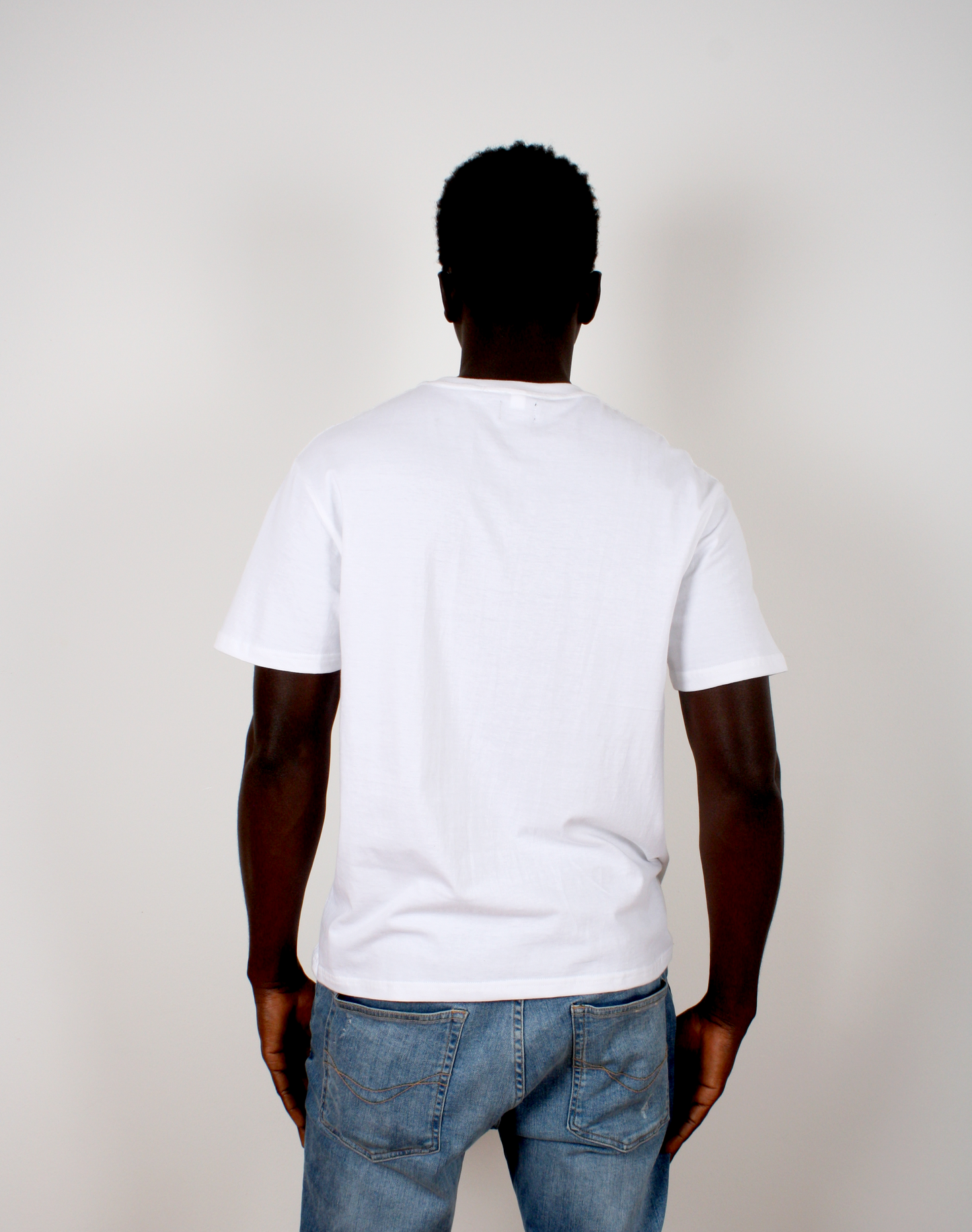 CAMISETA BASSIC HURVIC WHITE