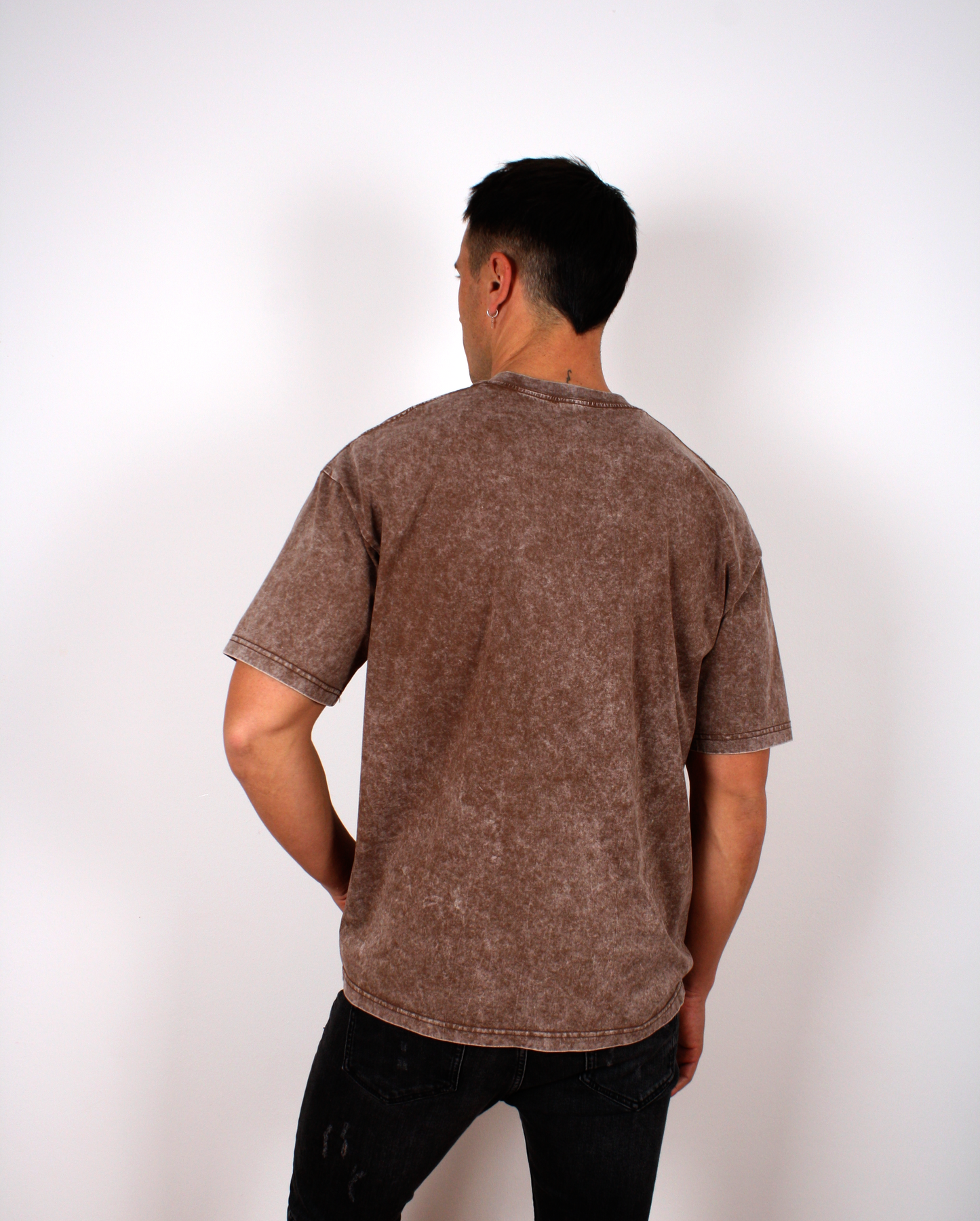 CAMISETA OVERSIZE BROWN